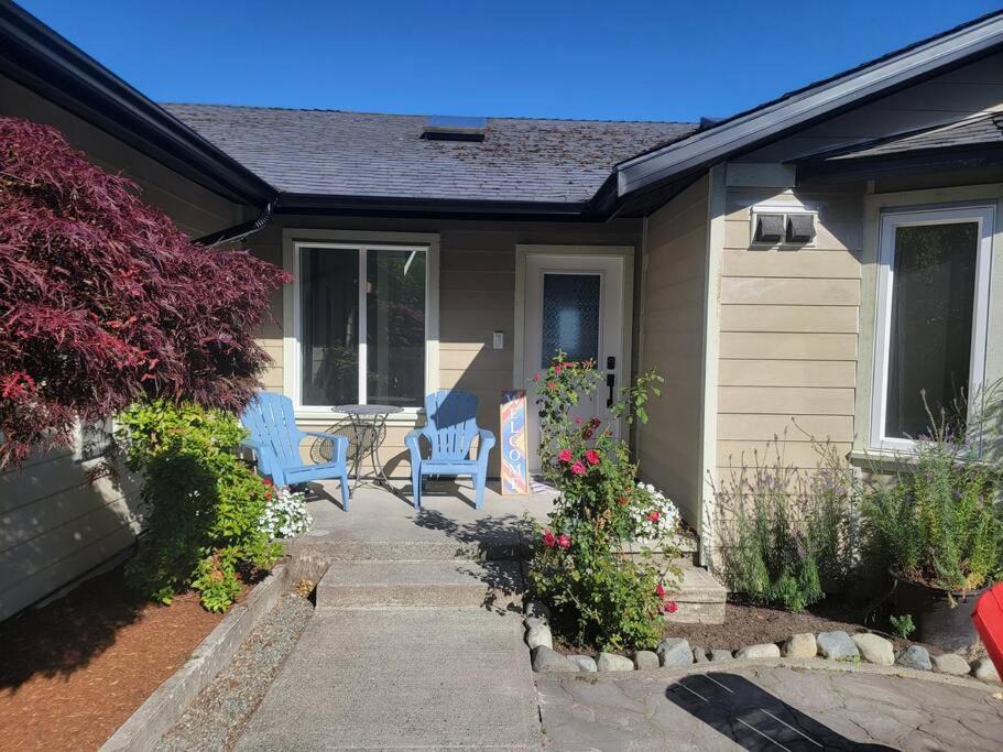 Photo of Buildings in Colwood