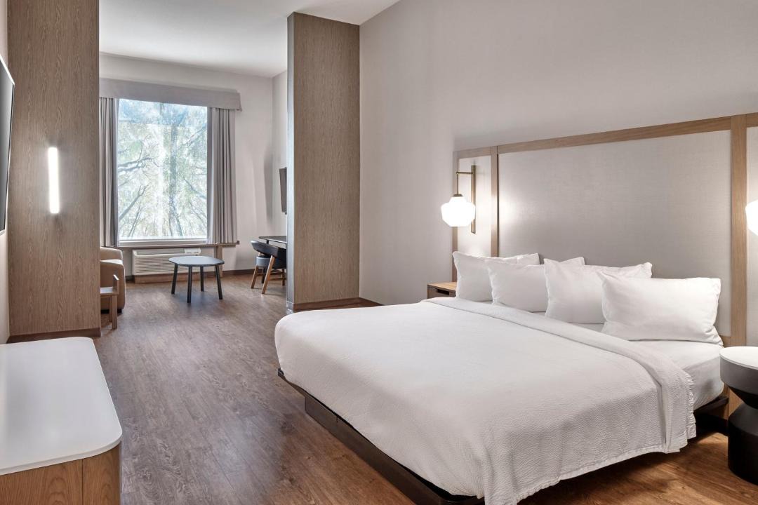 Photo of Bedroom in Okanagan-Similkameen
