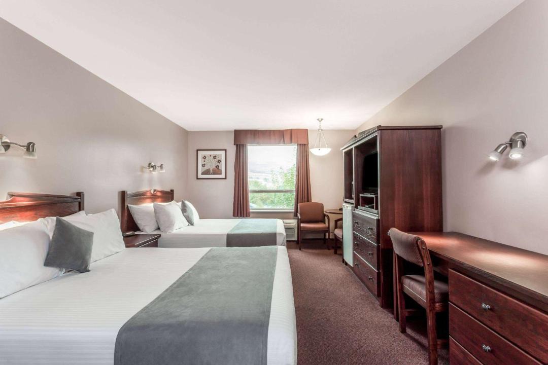 Photo of Bedroom in Winfield