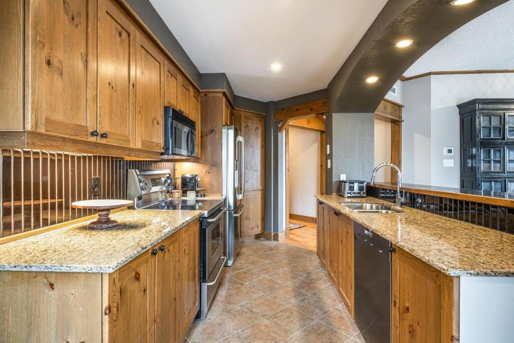Photo of Kitchen in Mont-Tremblant