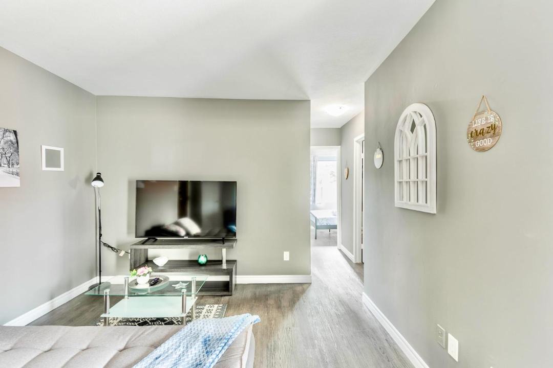 Photo of Livingroom in Rosedale