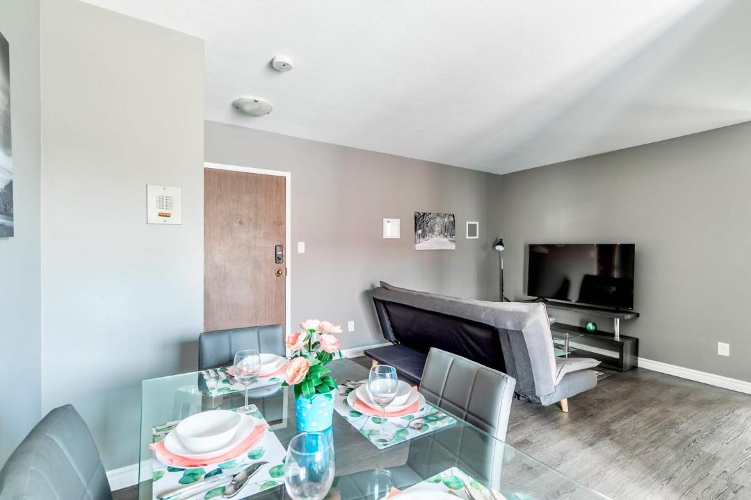 Photo of Livingroom in Rosedale