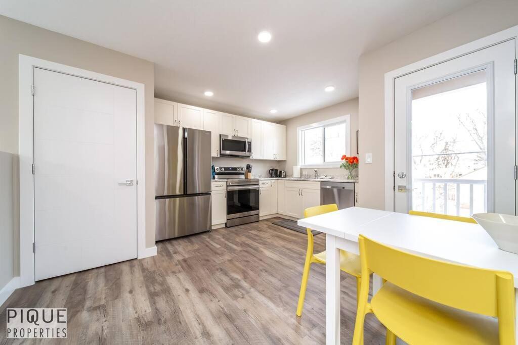 Photo of Livingroom in Old Strathcona