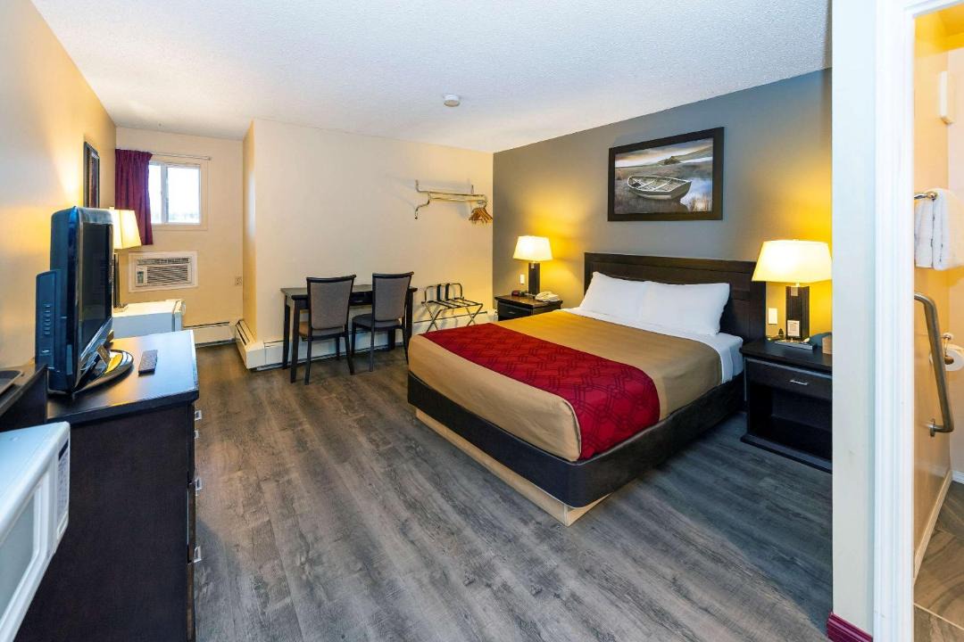 Photo of Bedroom in Edson