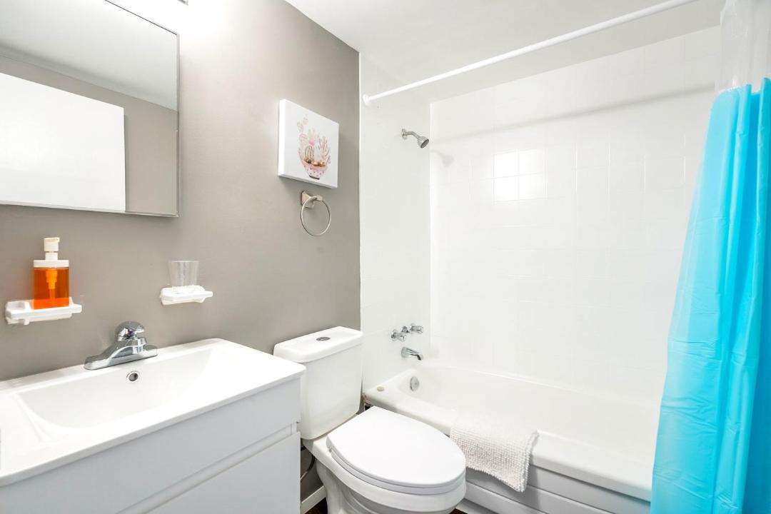Photo of Bathroom in Rosedale