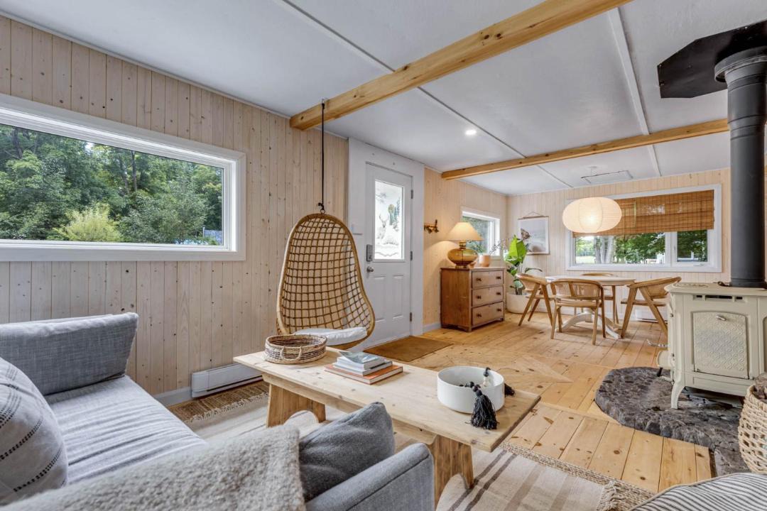 Photo of Livingroom in Saint-Augustin-de-Desmaures