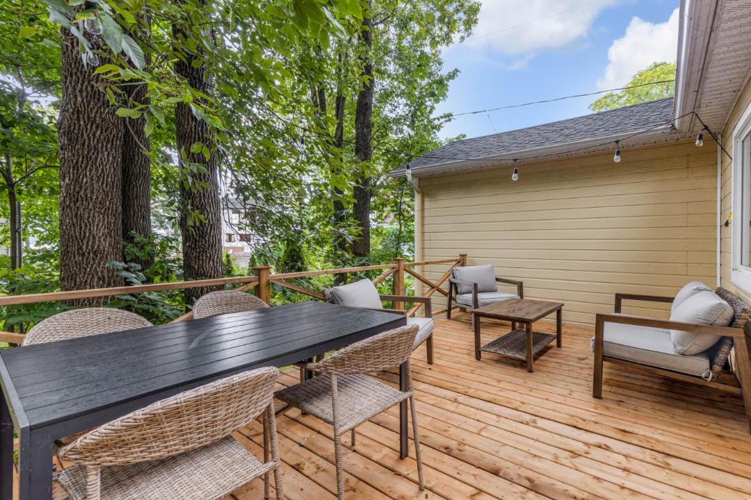 Photo of Patio Balcony in Saint-Augustin-de-Desmaures