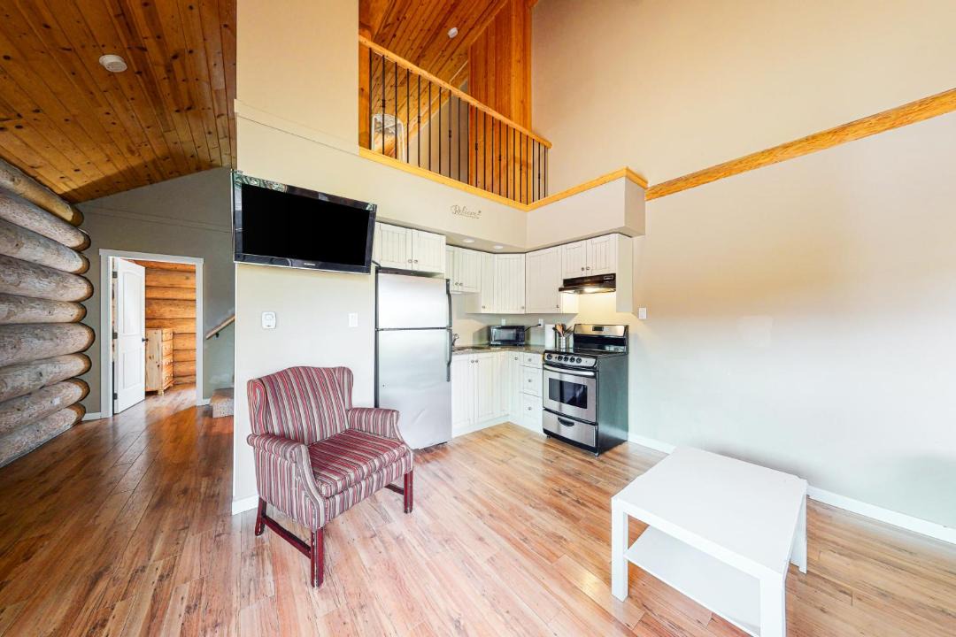 Photo of Livingroom in Lac Le Jeune
