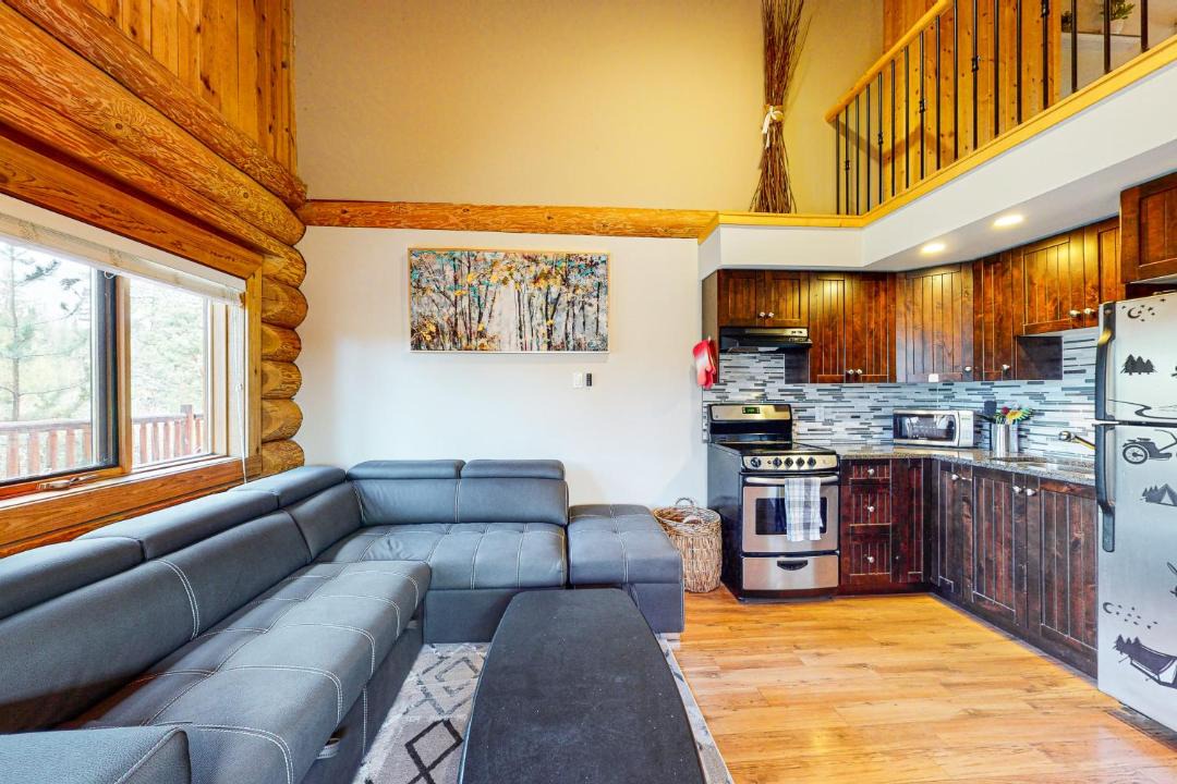 Photo of Livingroom in Lac Le Jeune