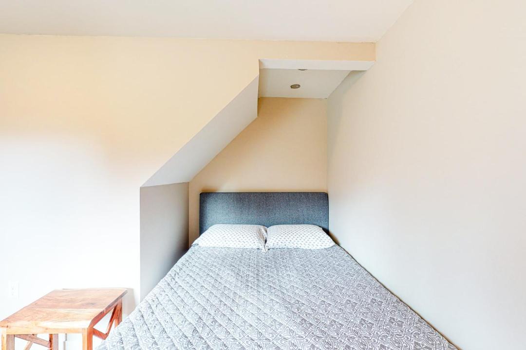 Photo of Bedroom in Lac Le Jeune