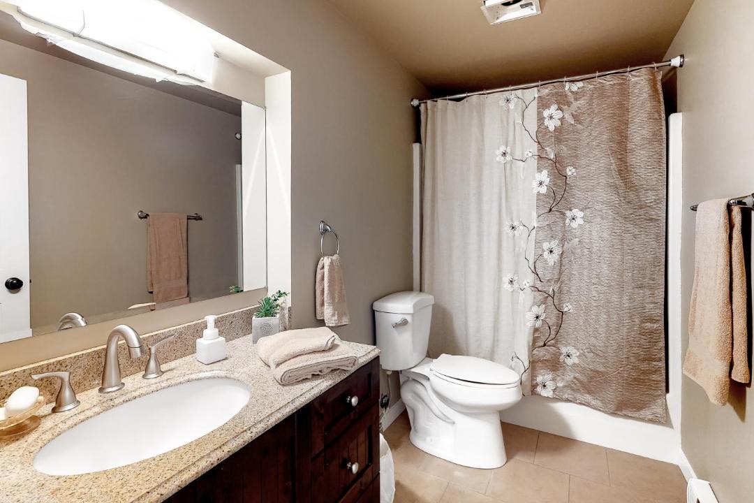 Photo of Bathroom in Lac Le Jeune