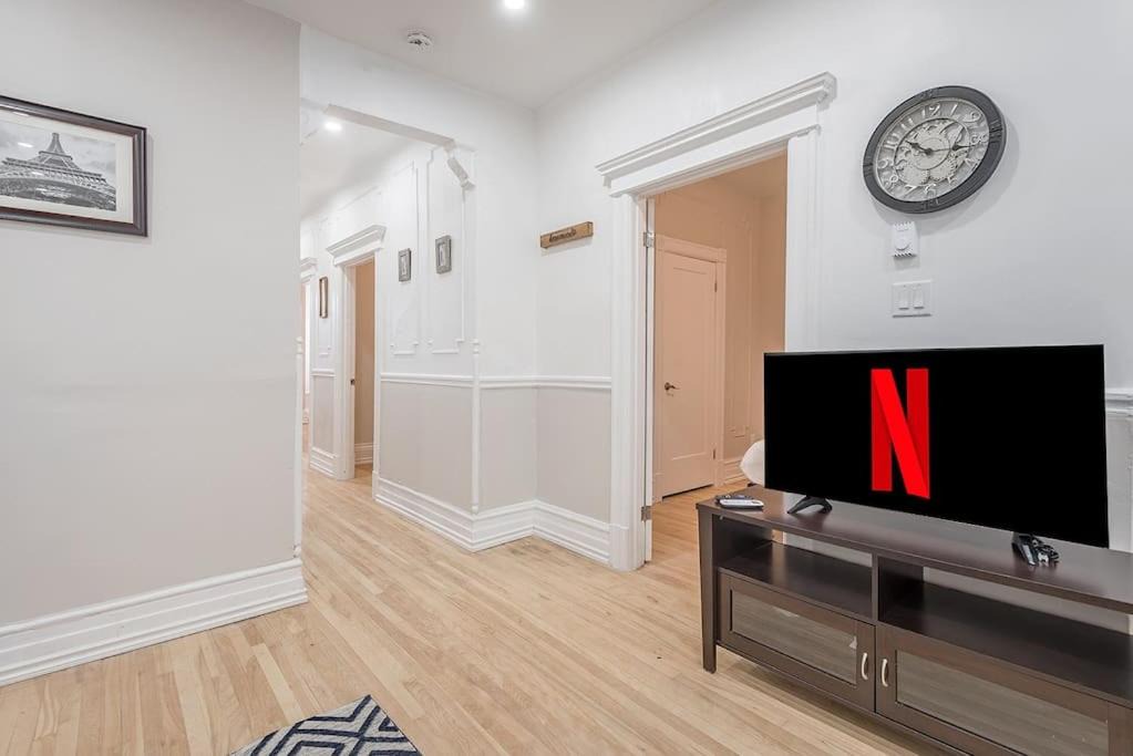Photo of Livingroom in Mile End