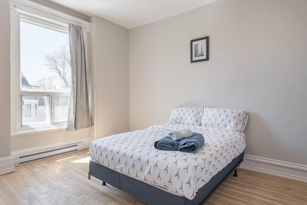 Photo of Bedroom in Mile End