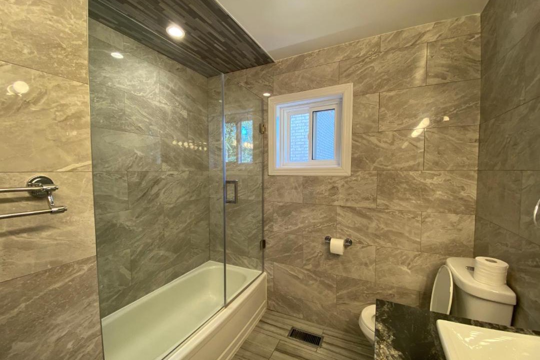 Photo of Bathroom in Newtonbrook