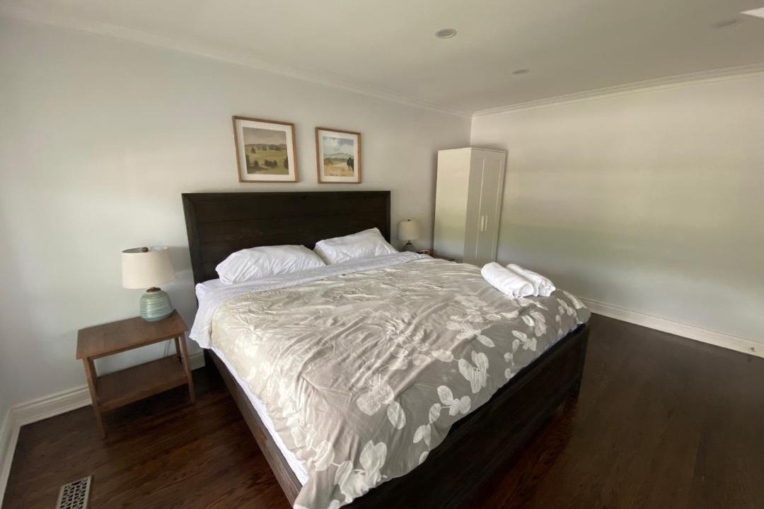 Photo of Bedroom in Newtonbrook