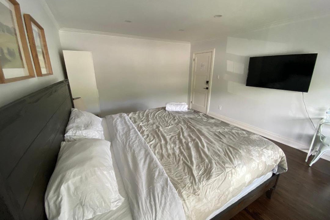 Photo of Bedroom in Newtonbrook