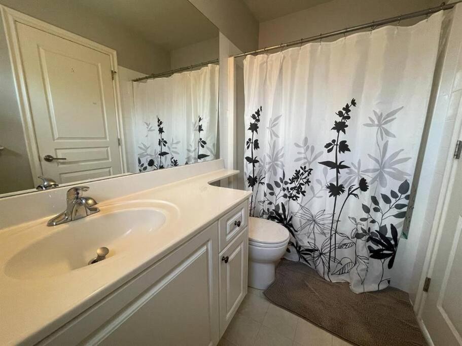 Photo of Bathroom in Connaught