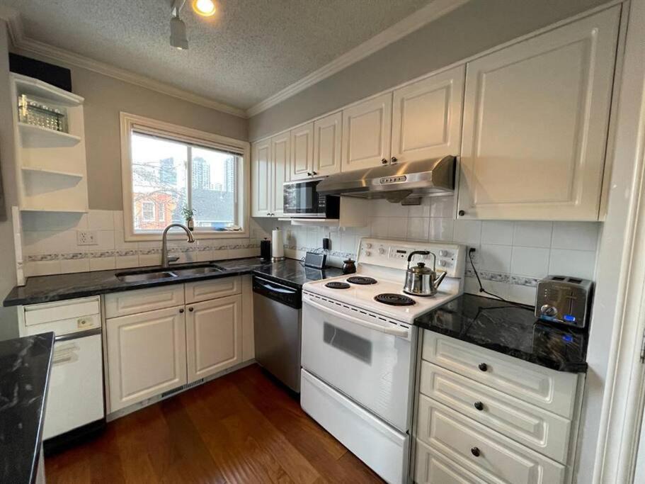 Photo of Kitchen in Connaught