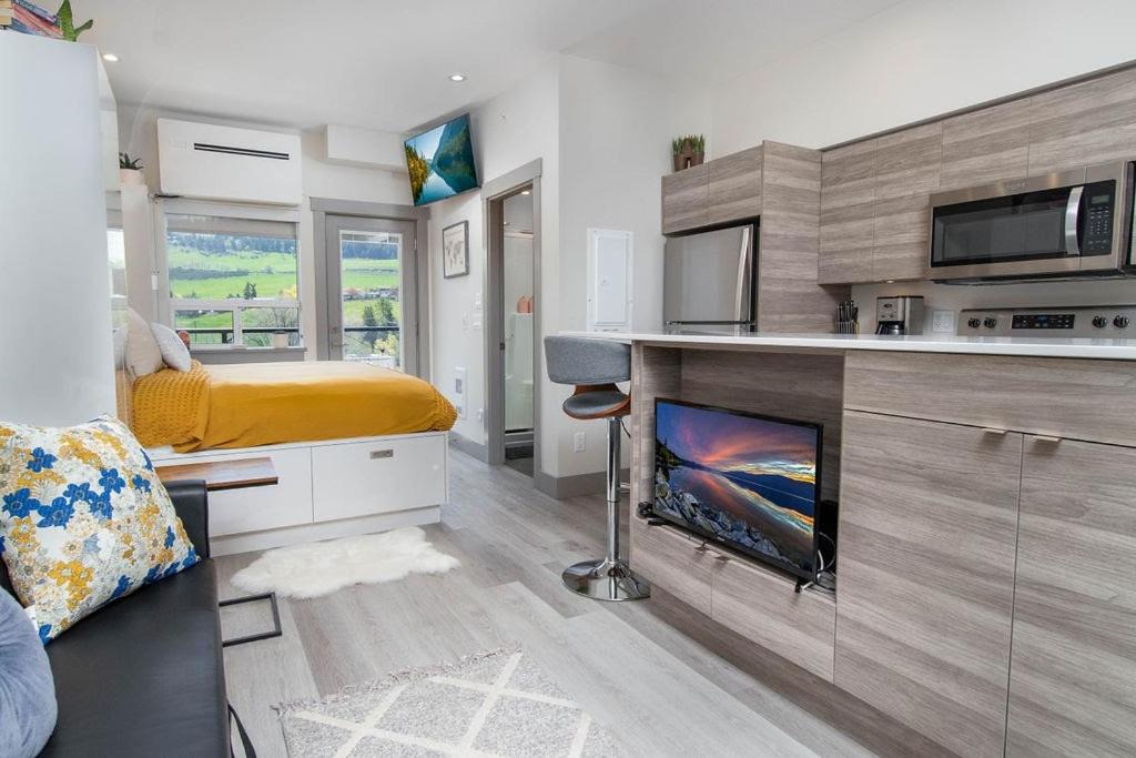 Photo of Livingroom in Vernon