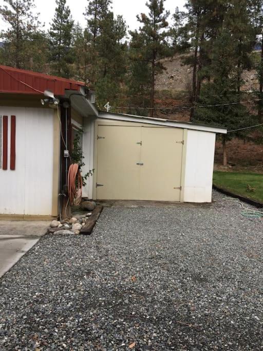 Photo of Buildings in Lillooet