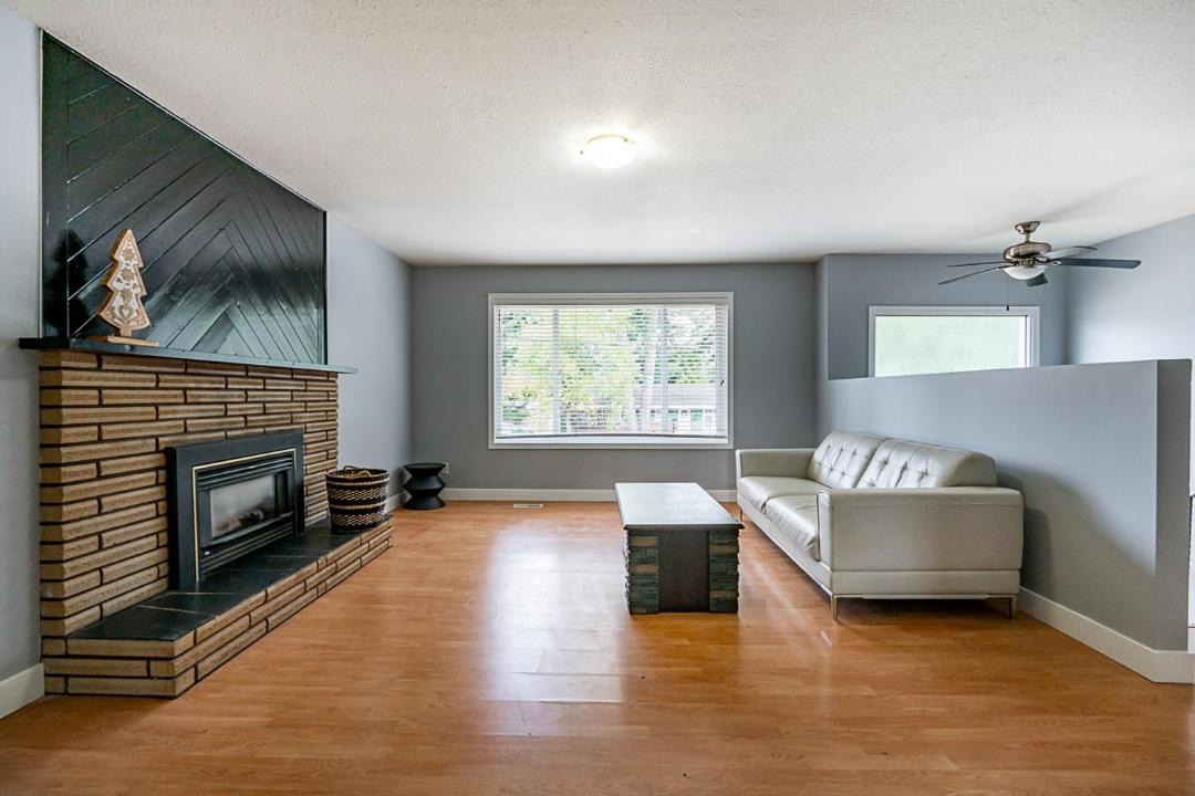 Photo of Livingroom in Clearbrook