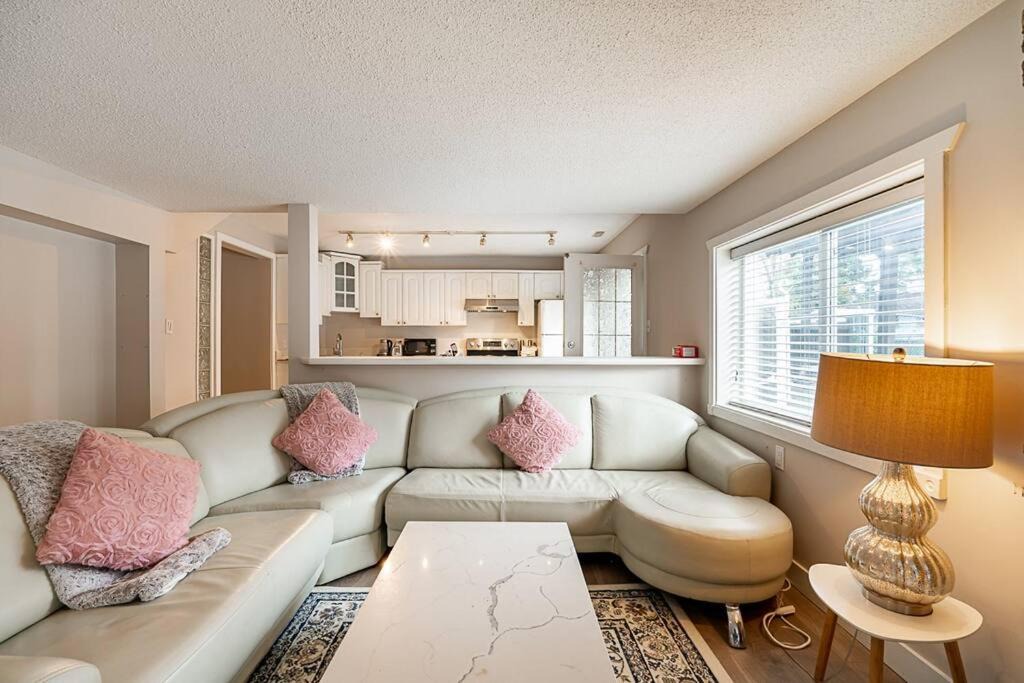 Photo of Livingroom in Newton