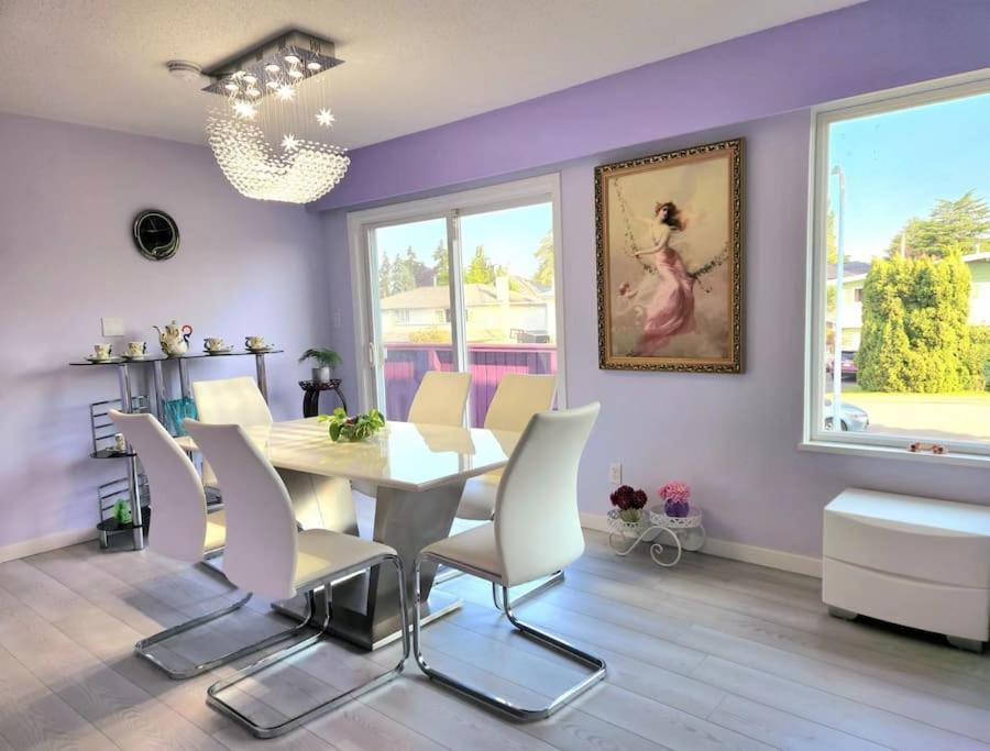 Photo of Livingroom in Richmond