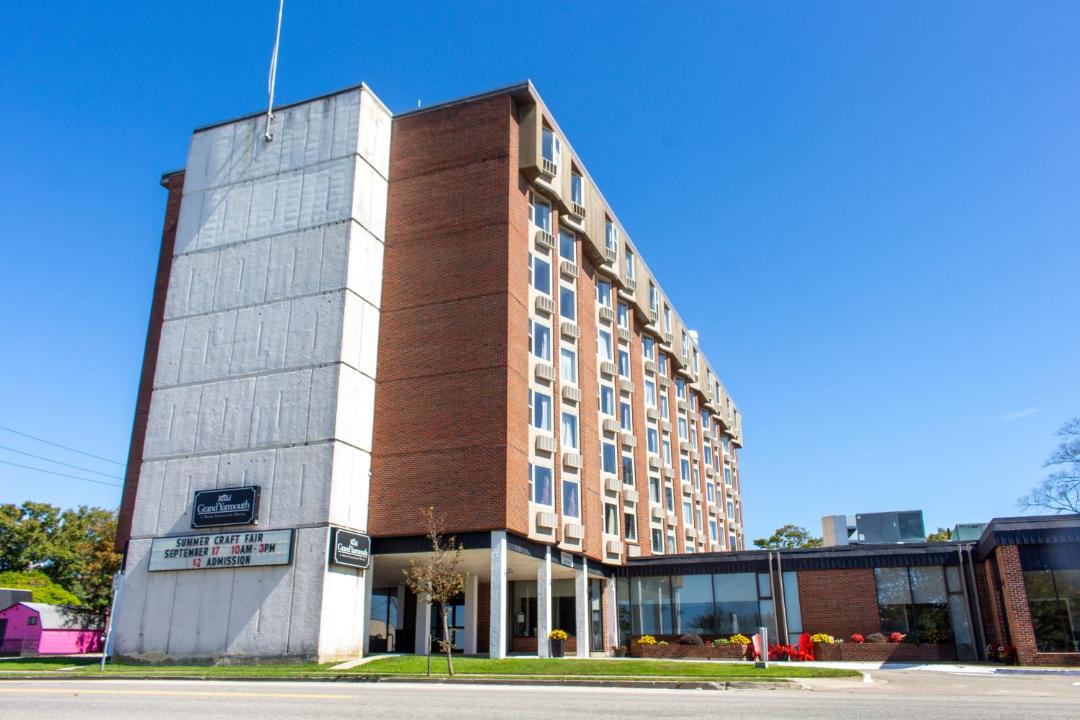 Photo of Buildings in Yarmouth