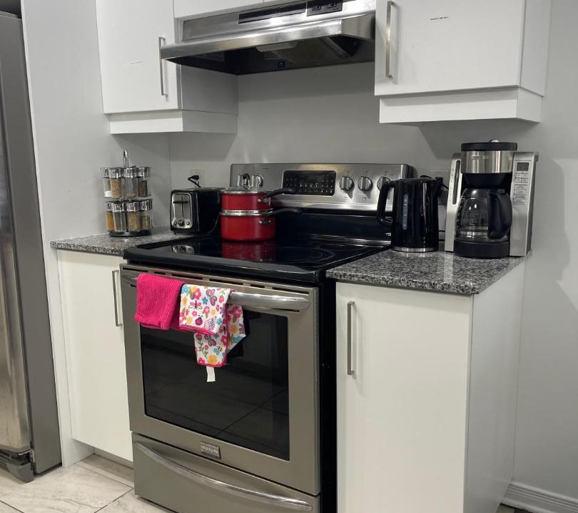 Photo of Kitchen in Aylmer