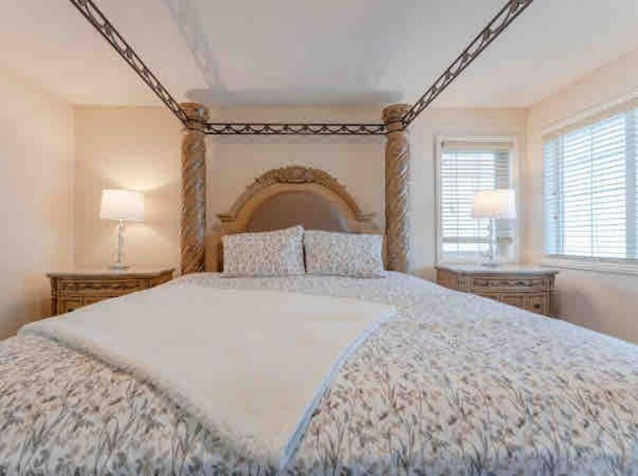 Photo of Bedroom in Springbank Hill