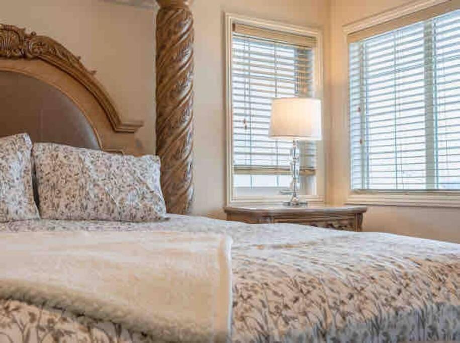 Photo of Bedroom in Springbank Hill