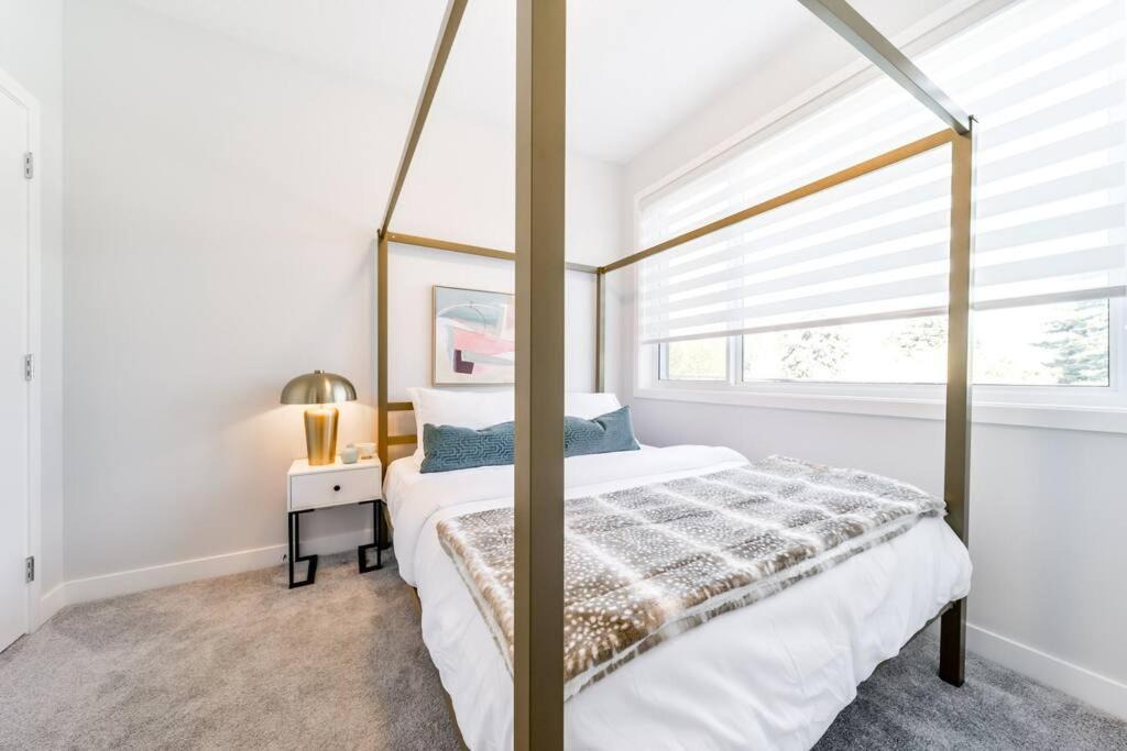 Photo of Bedroom in Jasper Place