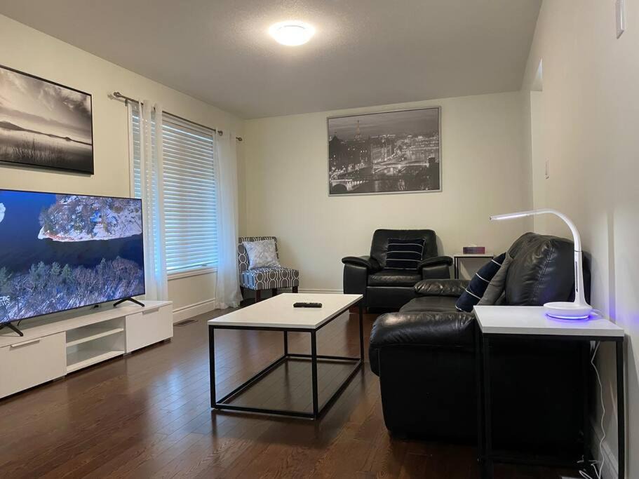 Photo of Livingroom in Sudbury