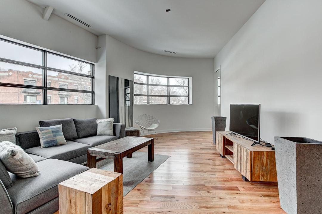 Photo of Livingroom in Cote-Des-Neiges—Notre-Dame-De-Grace