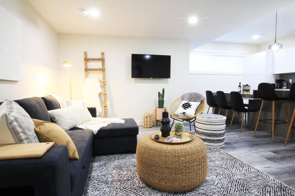 Photo of Livingroom in Edmonton