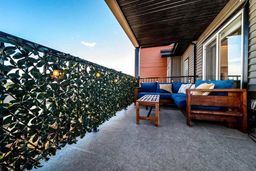 Photo of Patio Balcony in Southwest Edmonton