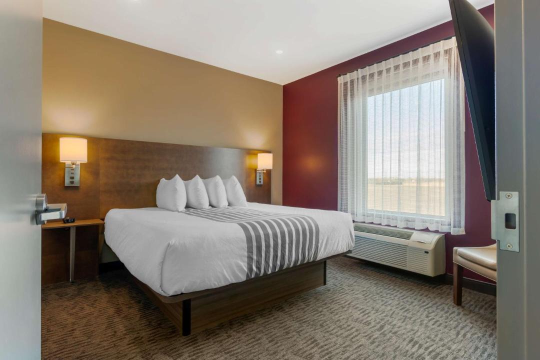Photo of Bedroom in Dauphin