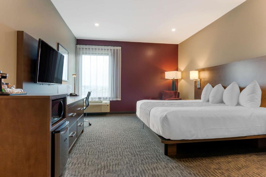 Photo of Bedroom in Dauphin