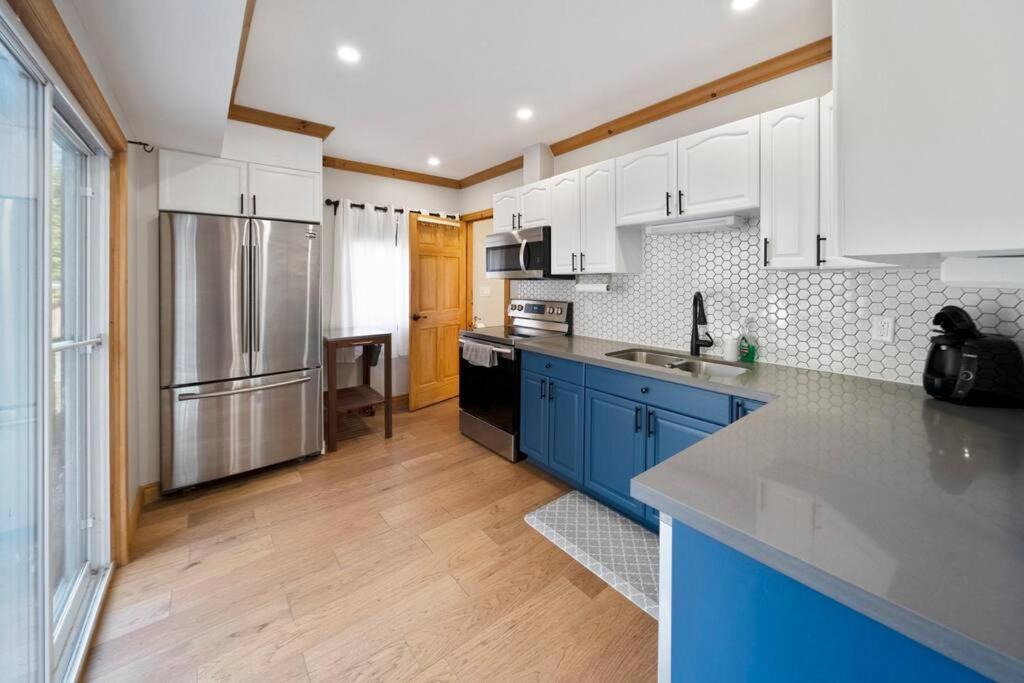 Photo of Kitchen in Waubaushene