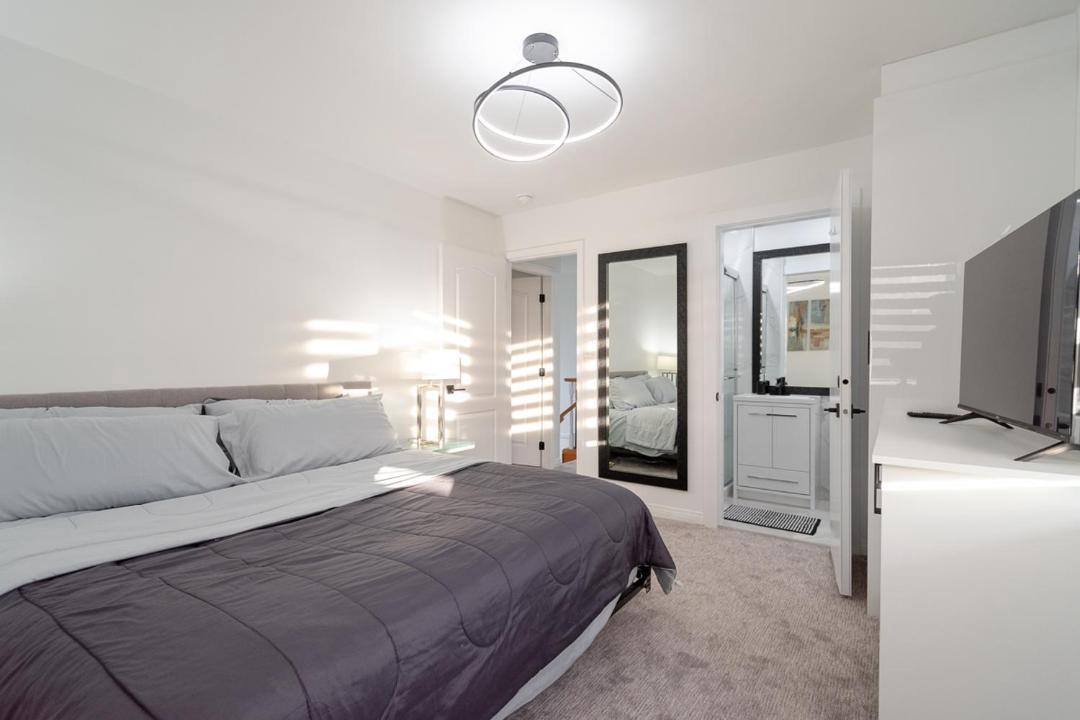 Photo of Bedroom in White Rock