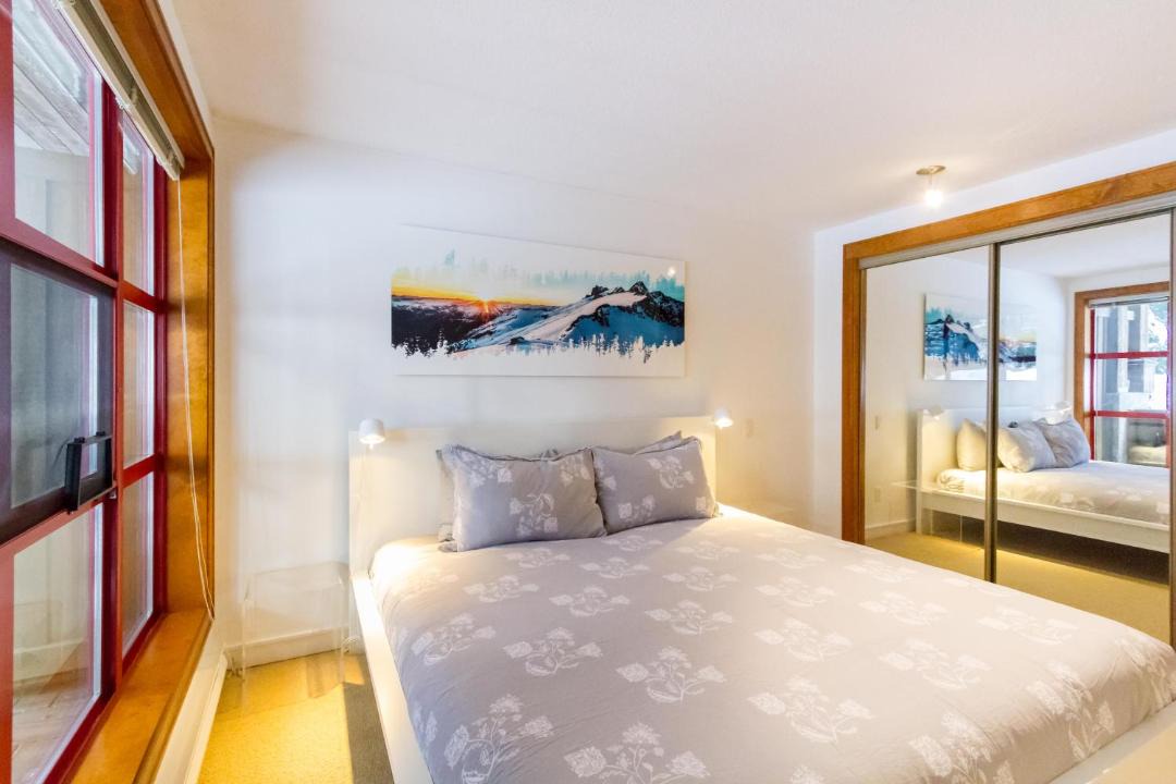 Photo of Bedroom in Blackcomb
