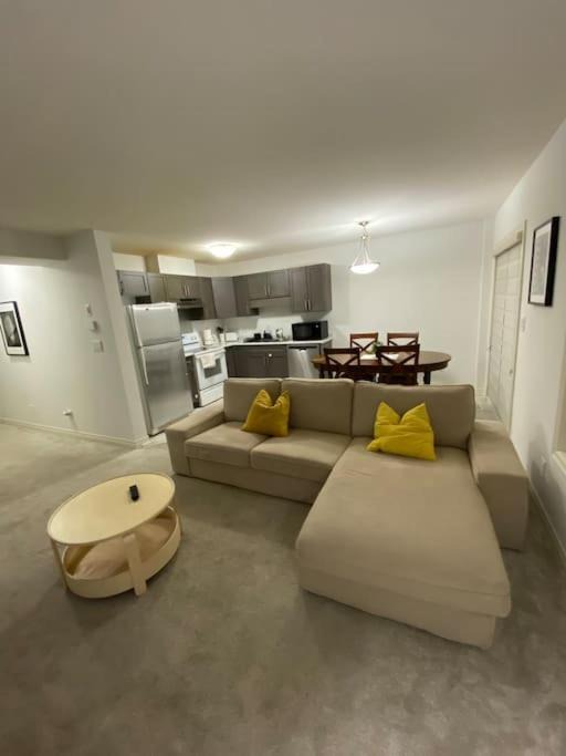 Photo of Livingroom in Thorold