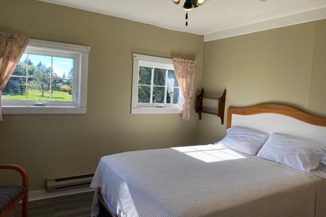 Photo of Bedroom in Little Pond