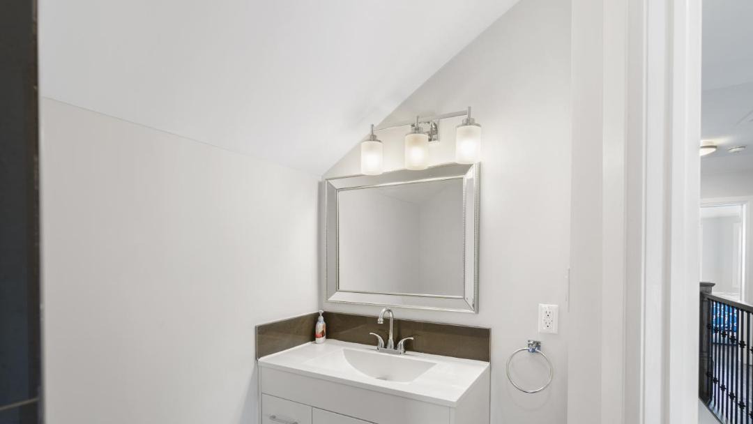 Photo of Bathroom in Lowbanks