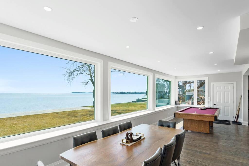 Photo of Livingroom in Lowbanks