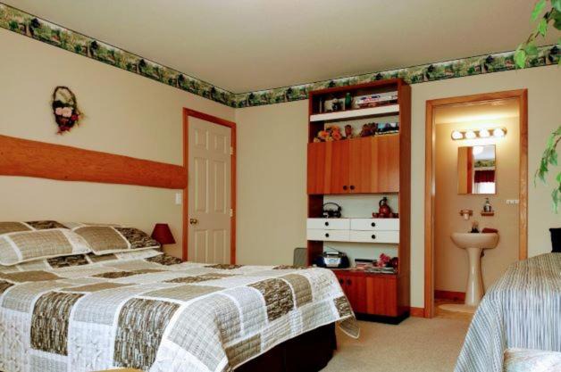 Photo of Bedroom in Central Okanagan
