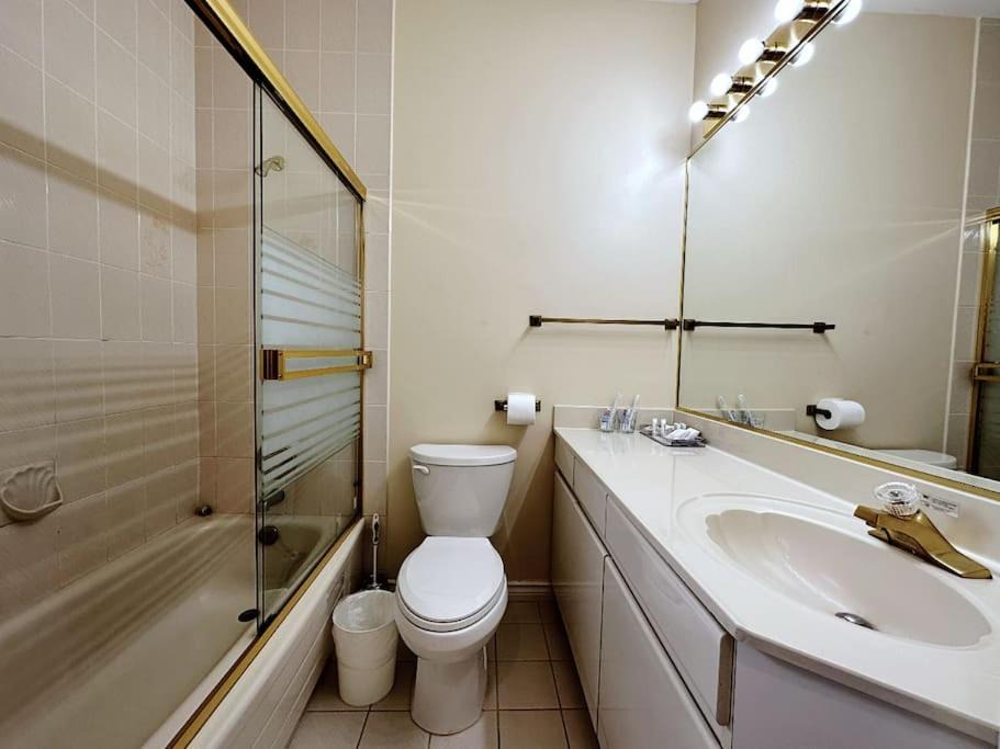 Photo of Bathroom in Oakridge