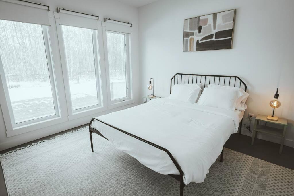Photo of Bedroom in Northwest Edmonton