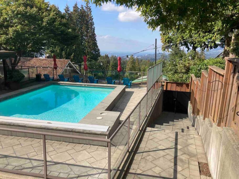 Photo of Outdoor in Upper Lonsdale