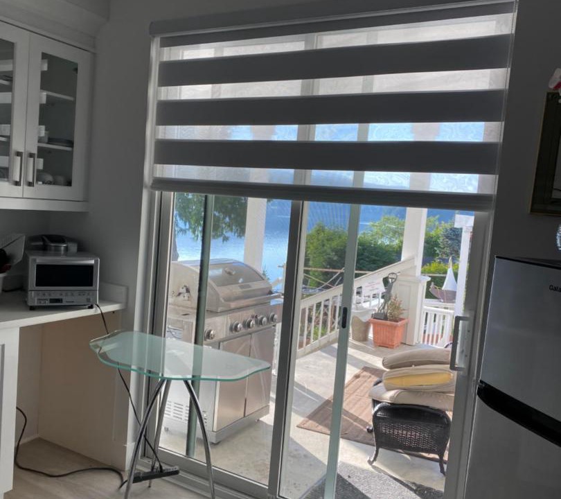 Photo of Livingroom in West Porpoise Bay